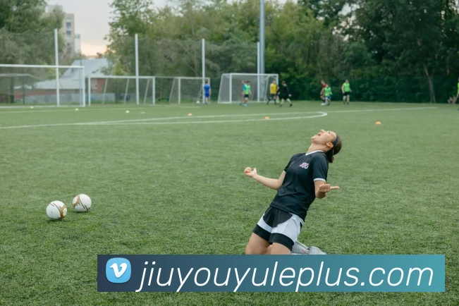 格列兹曼冷静推射锁定胜局阿尔马达精彩传射助力球队取胜